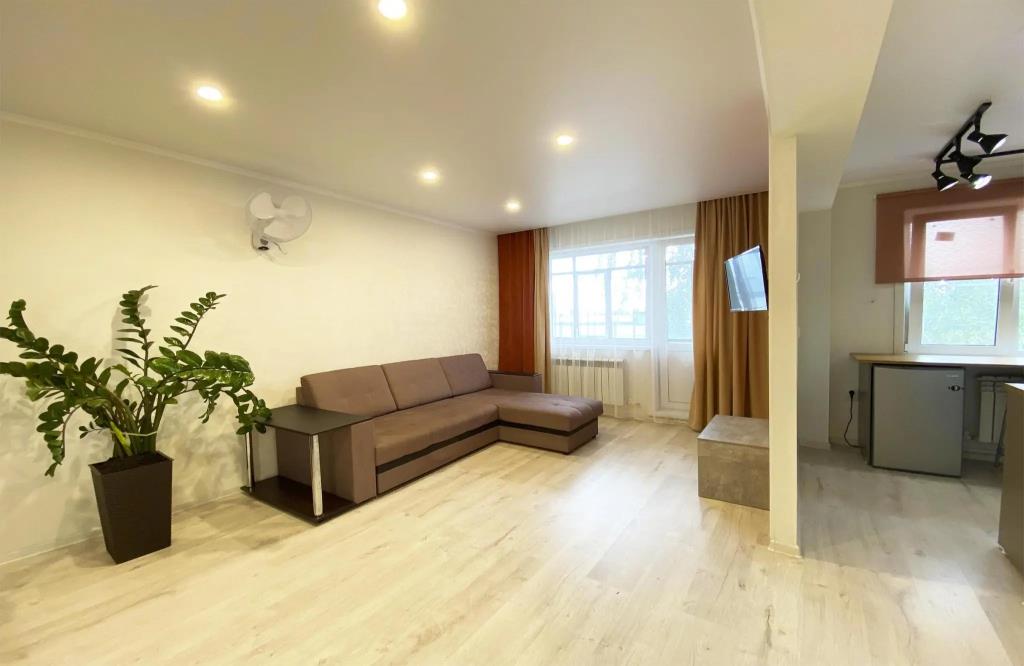 Dobrye Sutki Apartment on Mukhacheva 133 0*