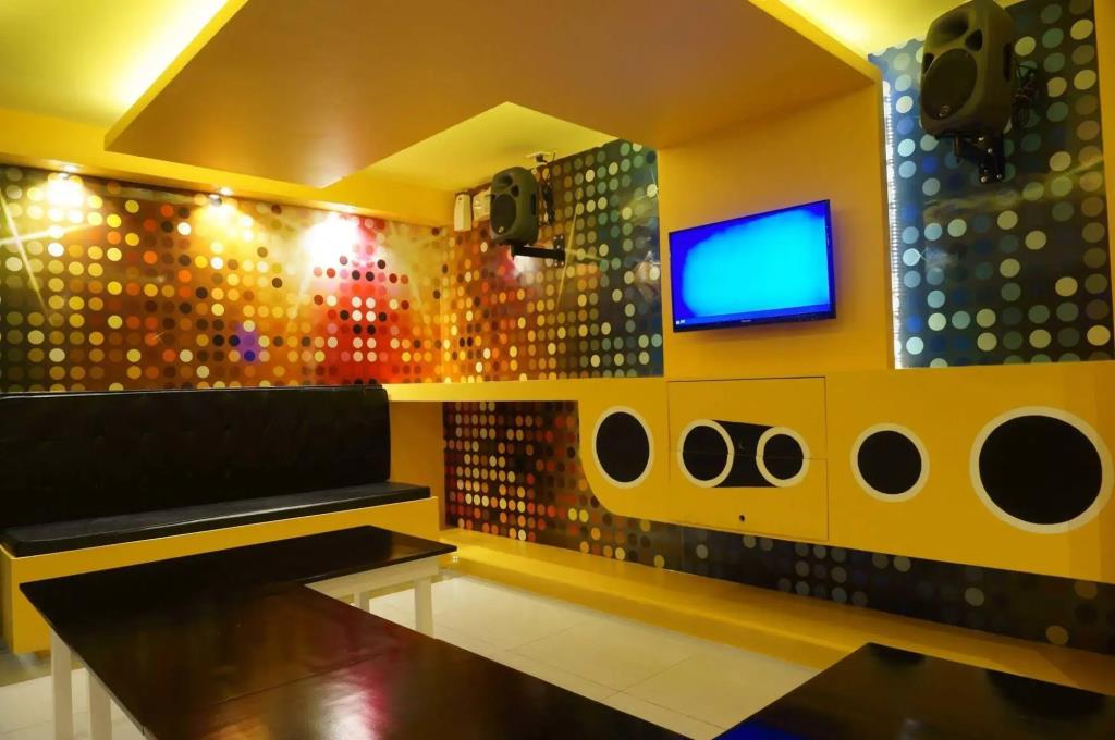 Eurotel Las Pinas 3*
