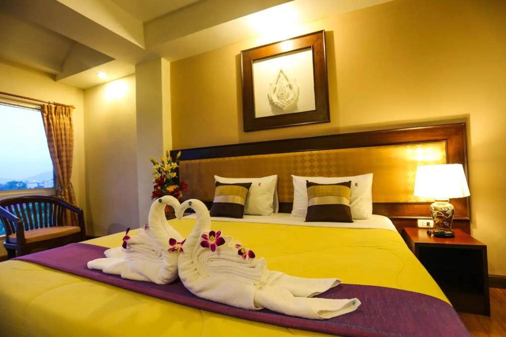 Madina Hotel 3*