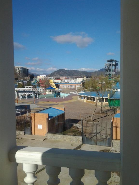 Eleron Hotel 0*