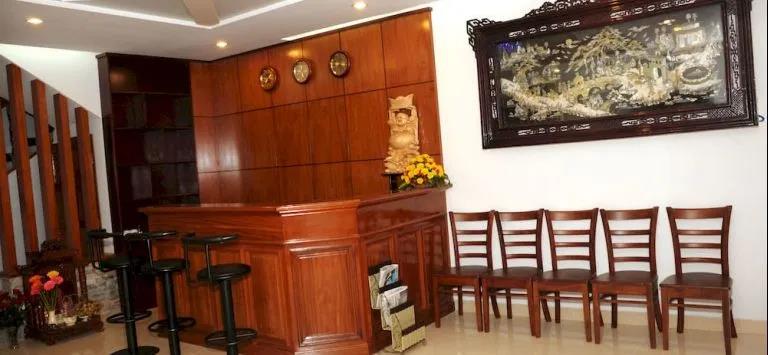 Tri Giao Hotel 2*