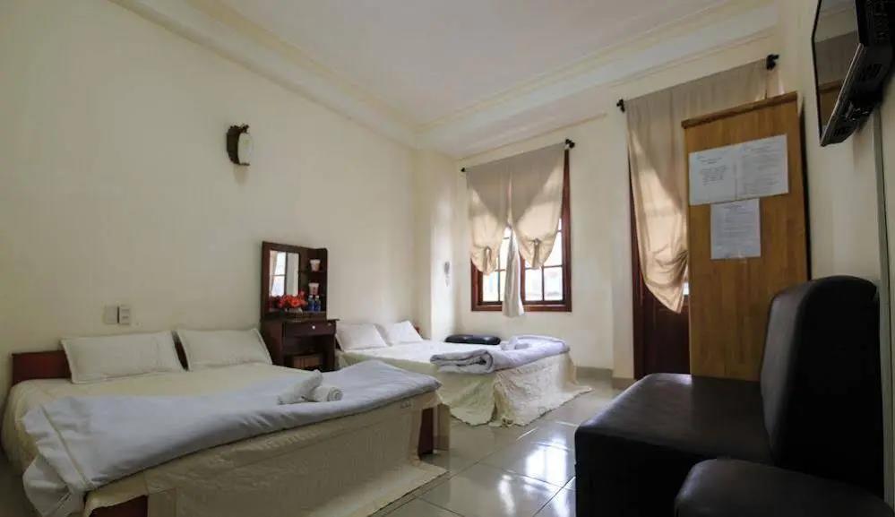 Tri Giao Hotel 2*