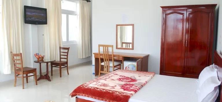 Tri Giao Hotel 2*