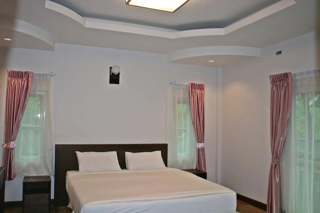 Phu Ing Fah Resort 2*