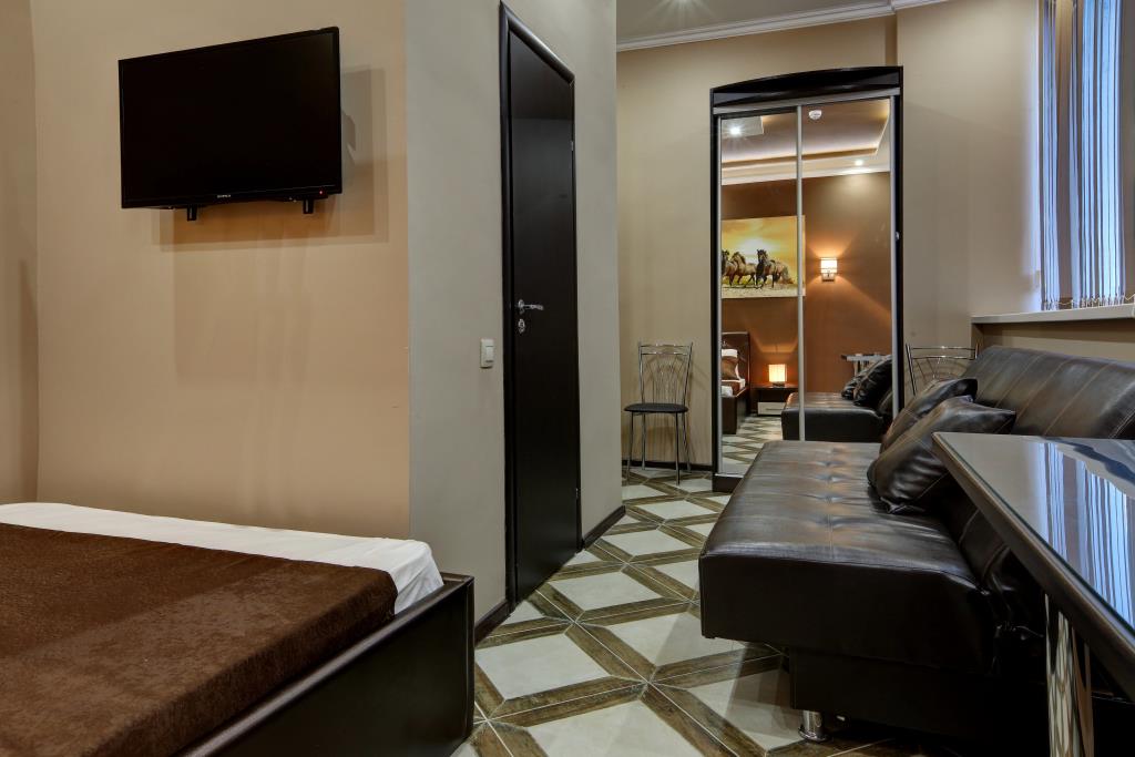 Brusnika Holding Mini-hotel 1*