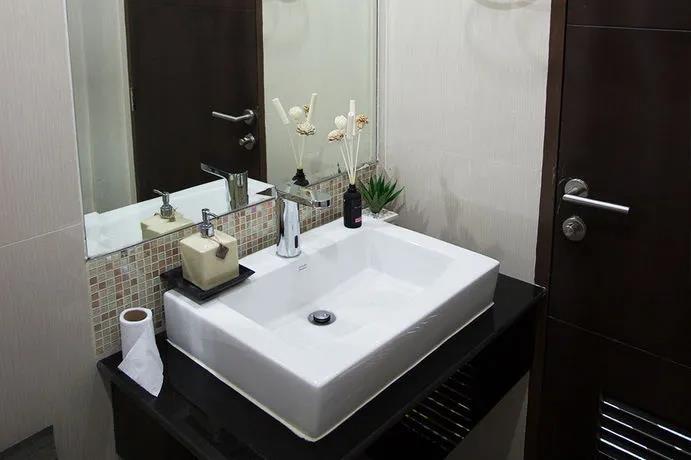 BBG Seaside Luxurious Service Apartment 0*