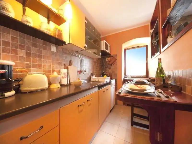 Apartment Sara 0*