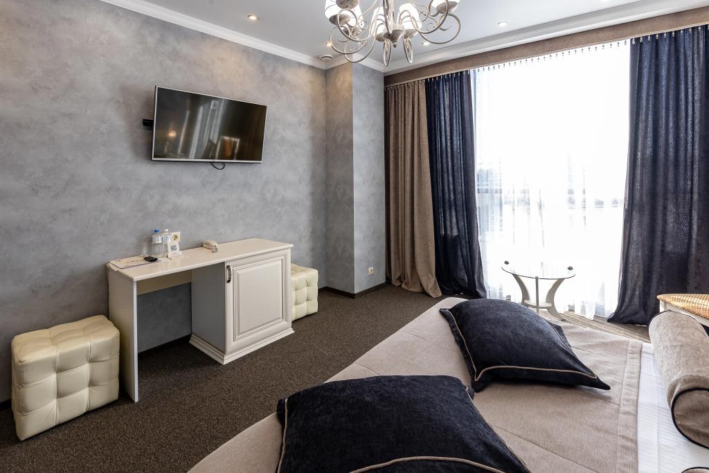 Teta Hotel 3*