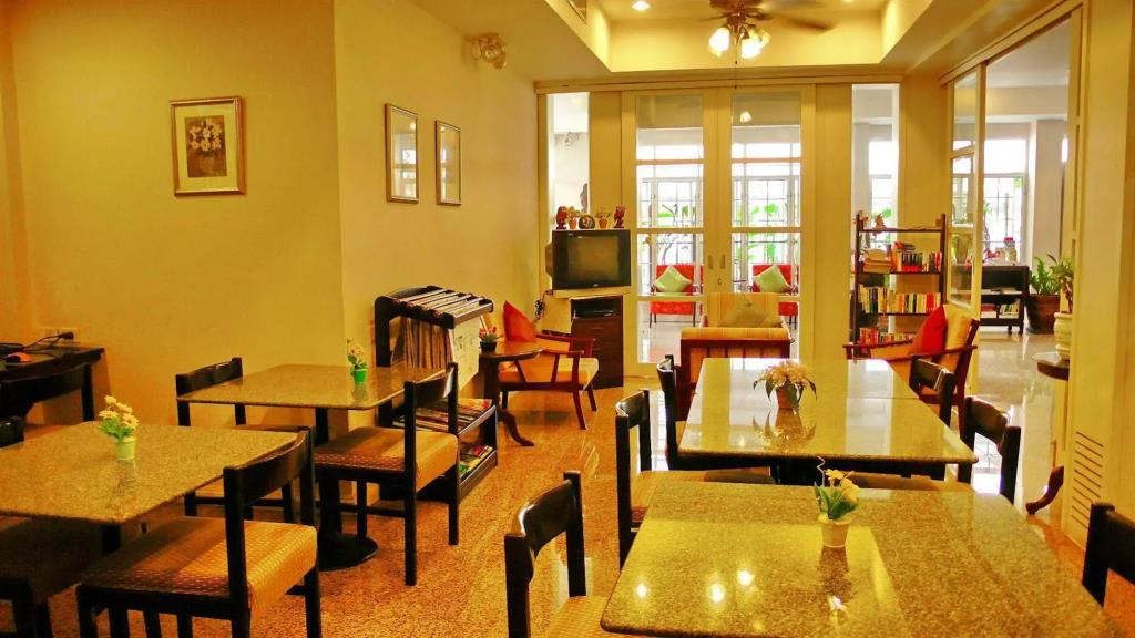 The Sunrise Residence 3*