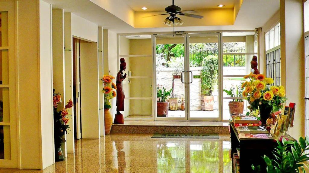 The Sunrise Residence 3*