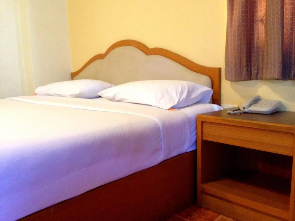 Cherry Hotel 3*