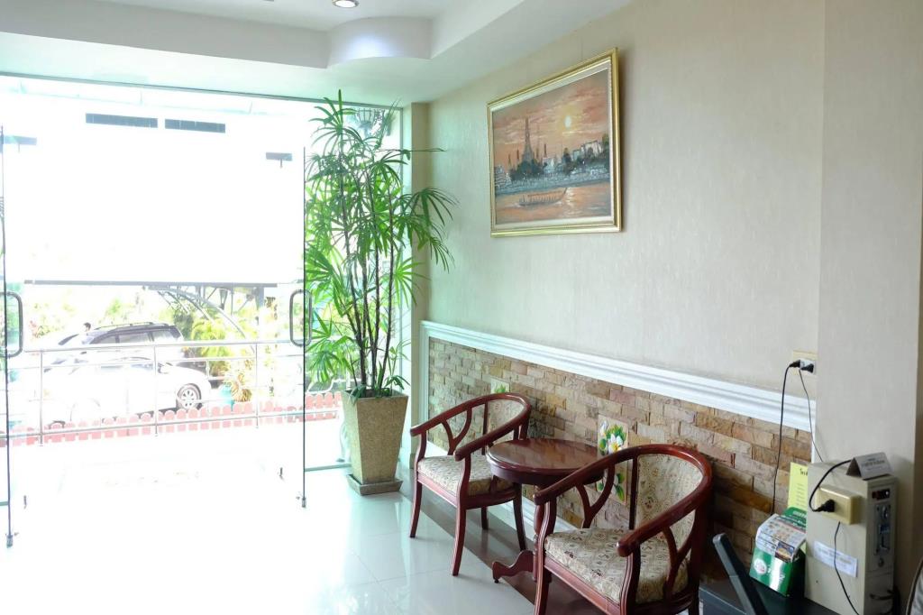 Banchang Apartment and Hotel 0*