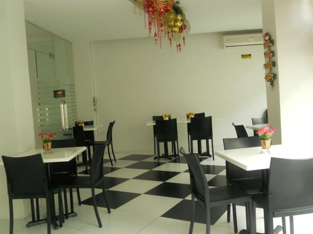 Cinfandel Suites 3*