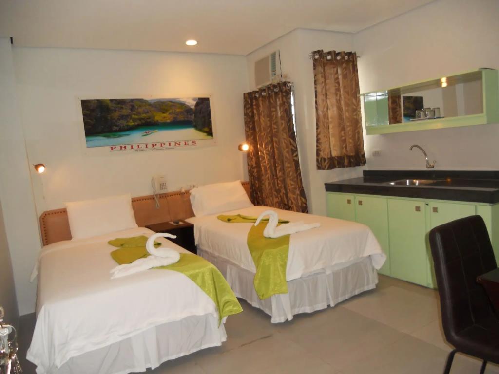 Cinfandel Suites 3*