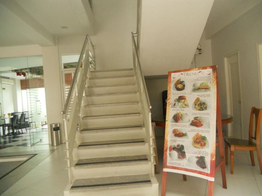 Cinfandel Suites 3*