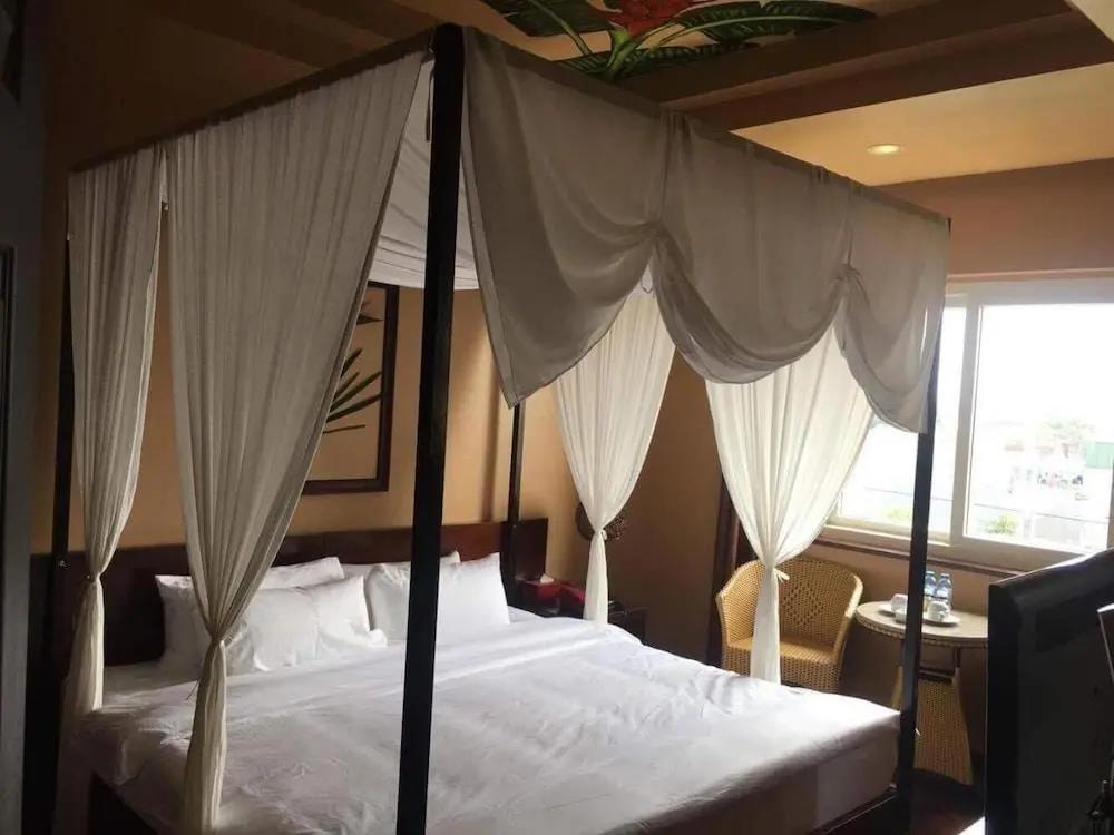 Ha Noi Le Grand Hotel 2*