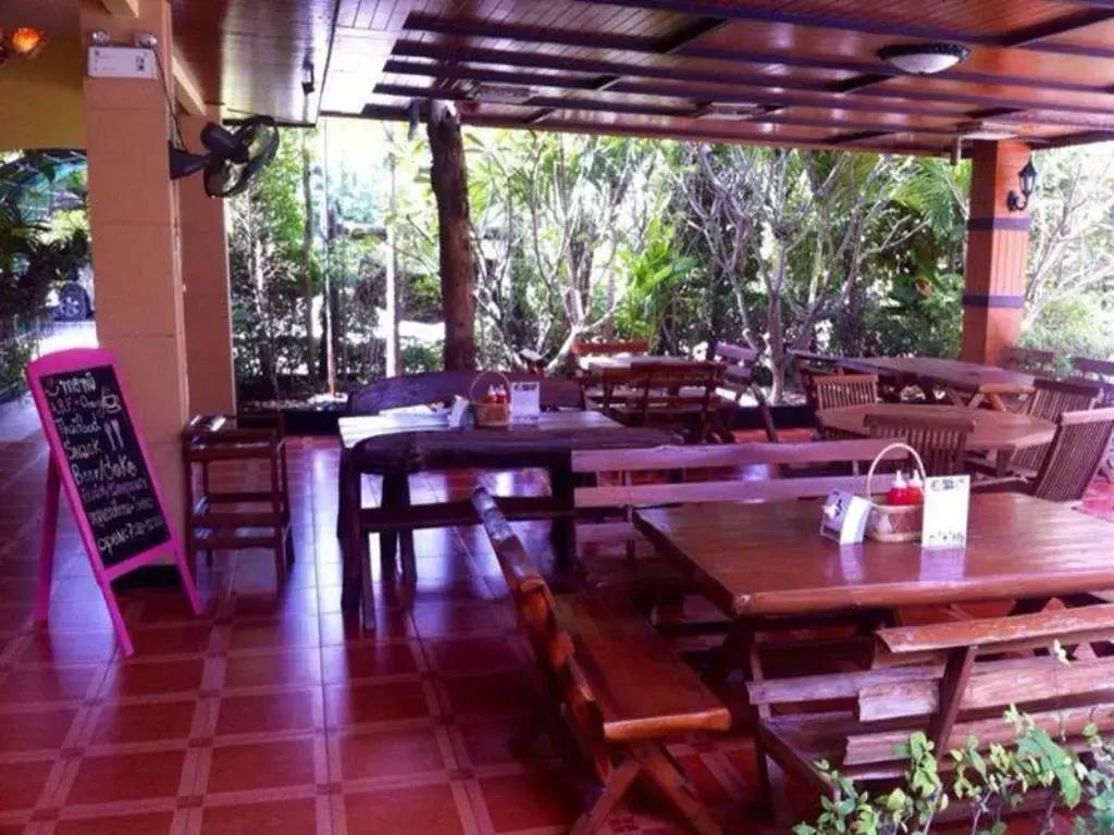 Ampan Resort 2*
