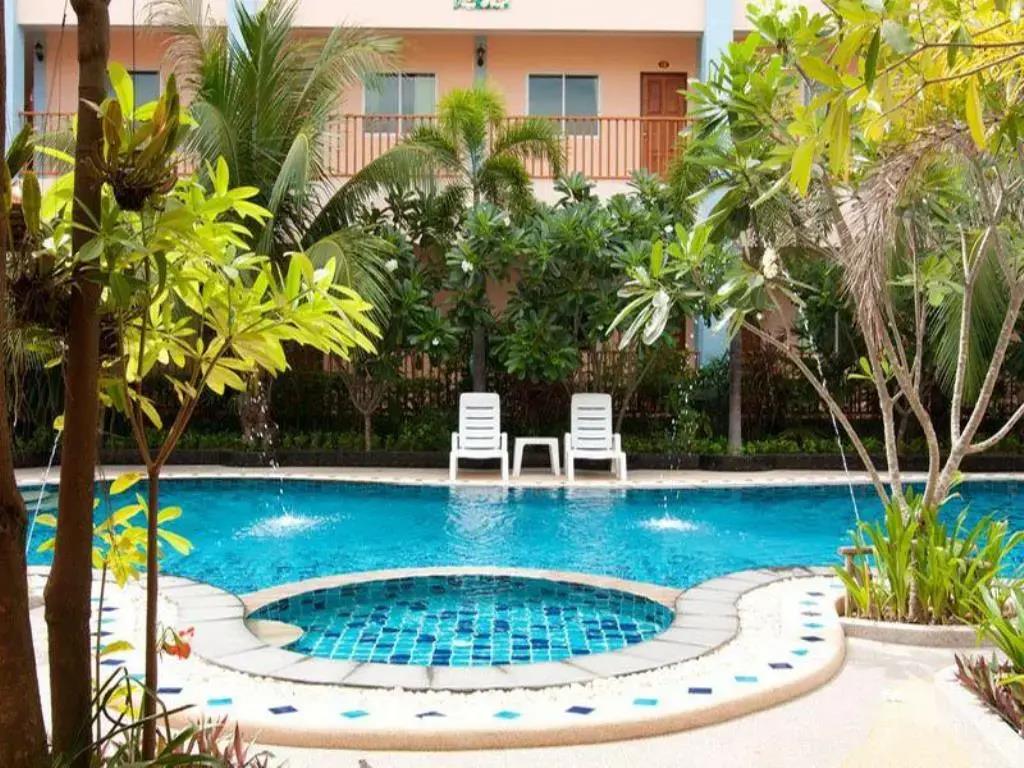 Ampan Resort 2*