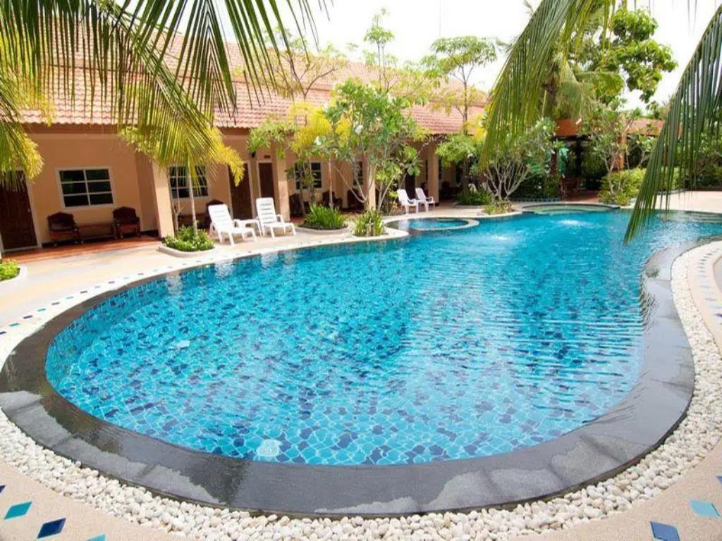Ampan Resort 2*