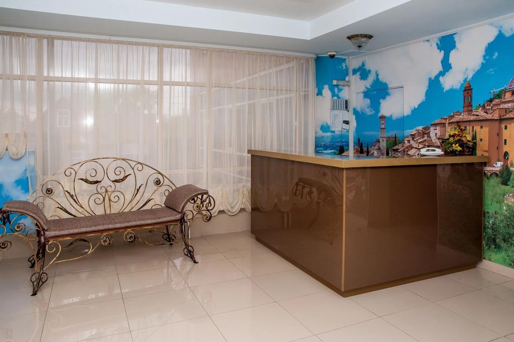 Atrium Hotel 0*