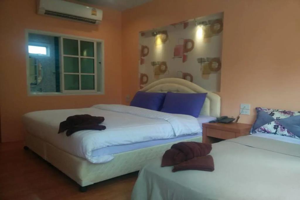 Arunee Resort Koh Chang 2*