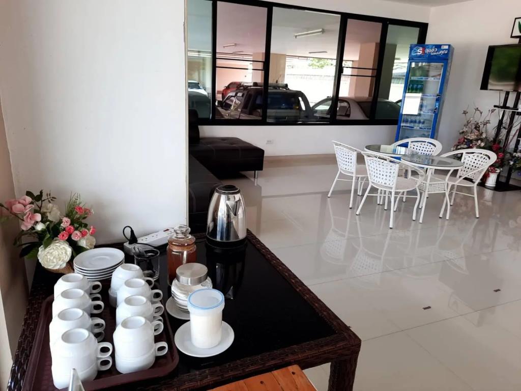 V-Twin Donjan Service Apartment 0*