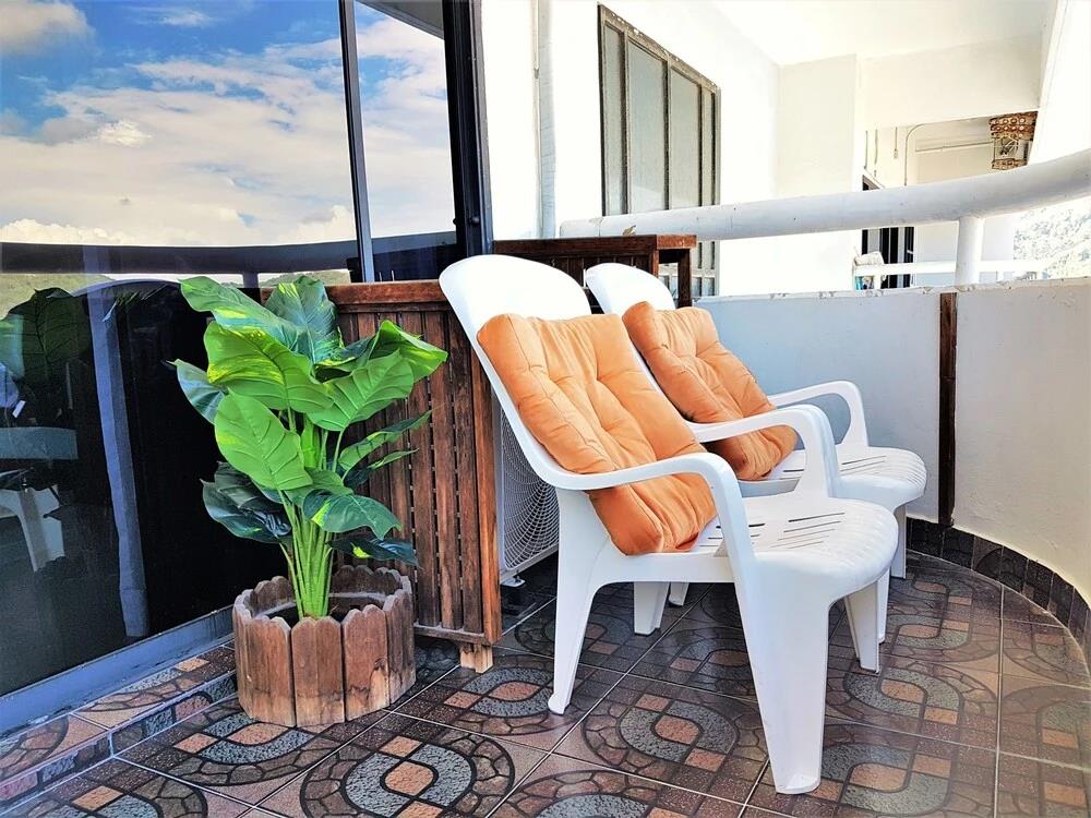 8080 Hotel 3*