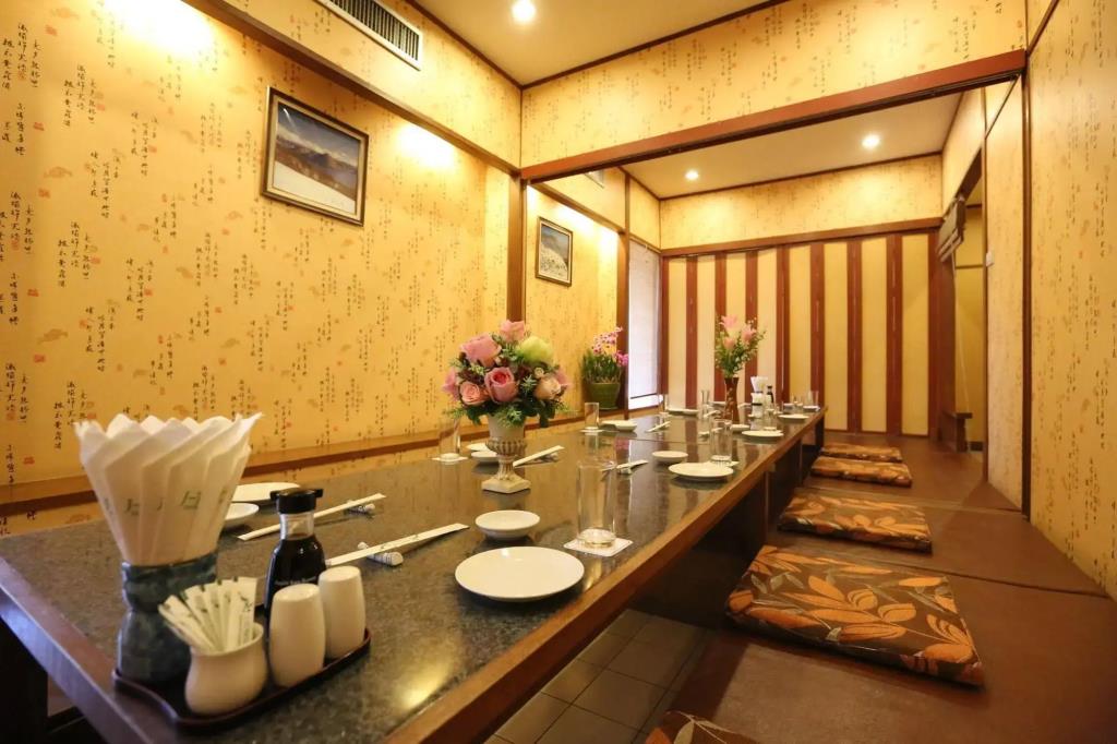 J-Town Serviced Apartments 0*