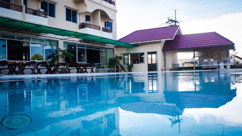 Banchang Palace Hotel 3*