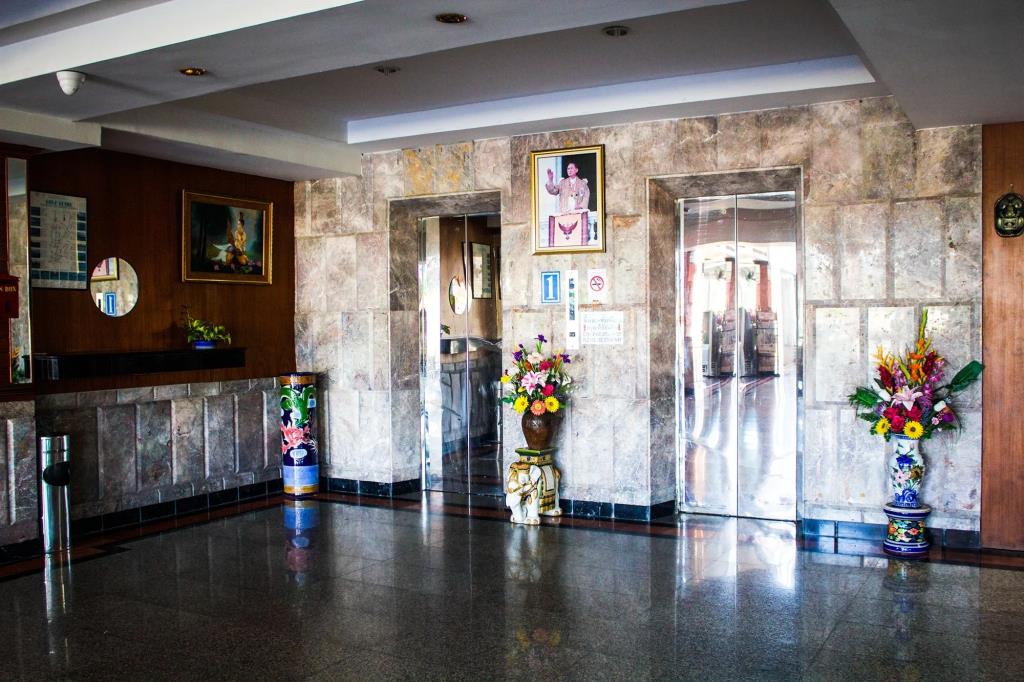 Banchang Palace Hotel 3*