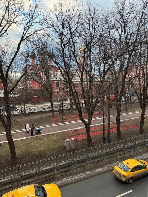 Apelsin Na Trubnoj Mini-hotel 3*