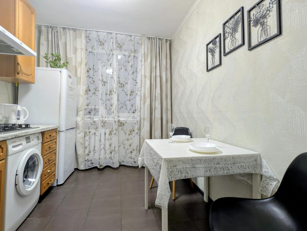 Svobodna Na Rublevskom Shosse 5 Flat 0*