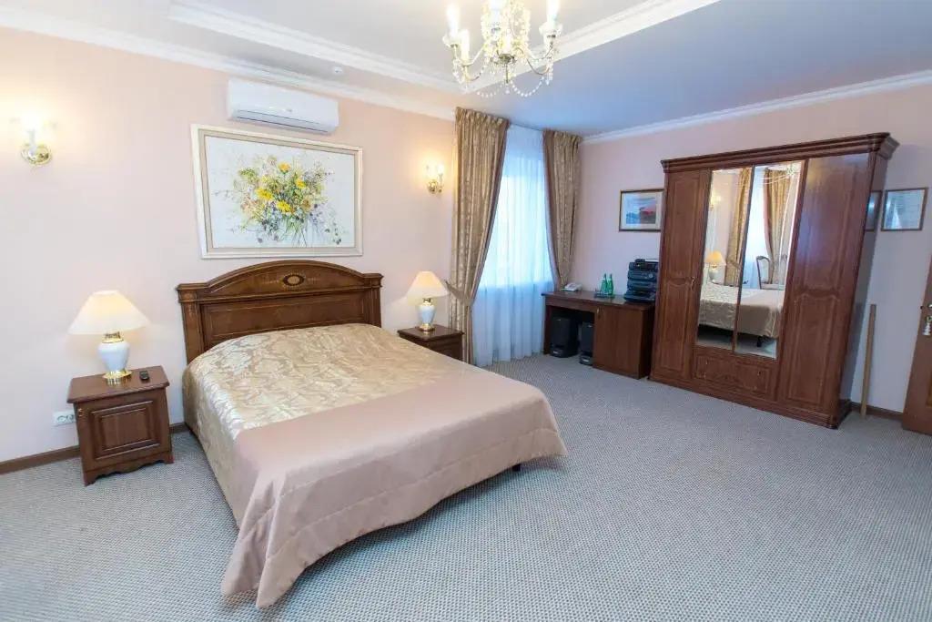 Vinograd Hotel 0*