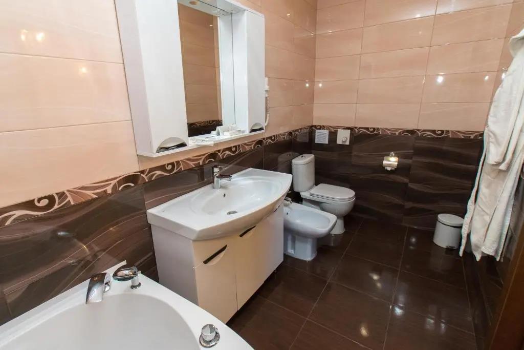 Vinograd Hotel 0*