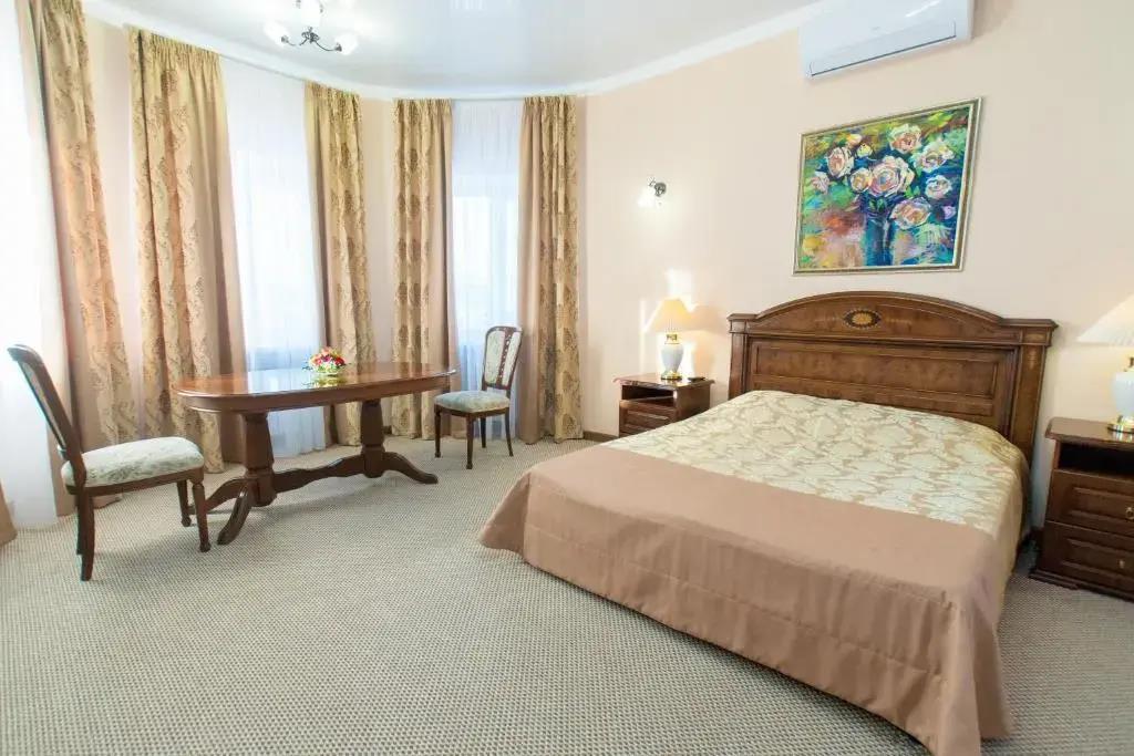 Vinograd Hotel 0*