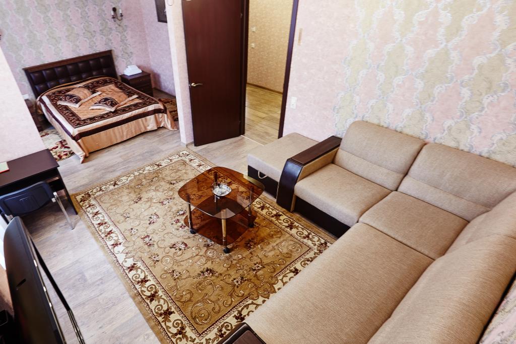 Petrovskij Hotel 2*