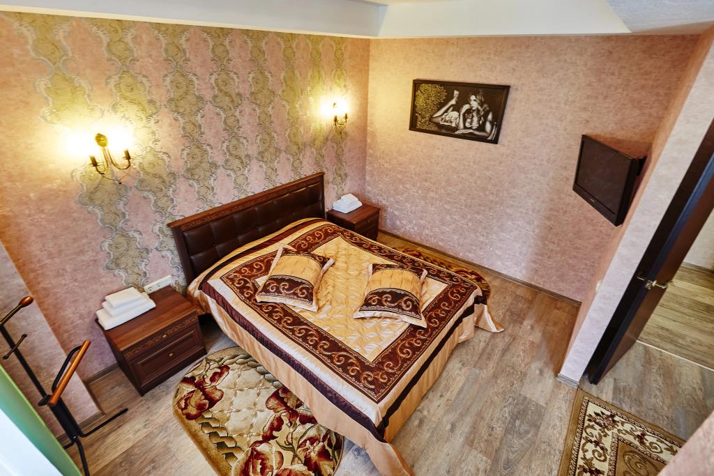 Petrovskij Hotel 2*