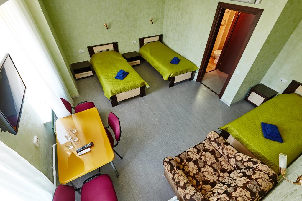 Petrovskij Hotel 2*