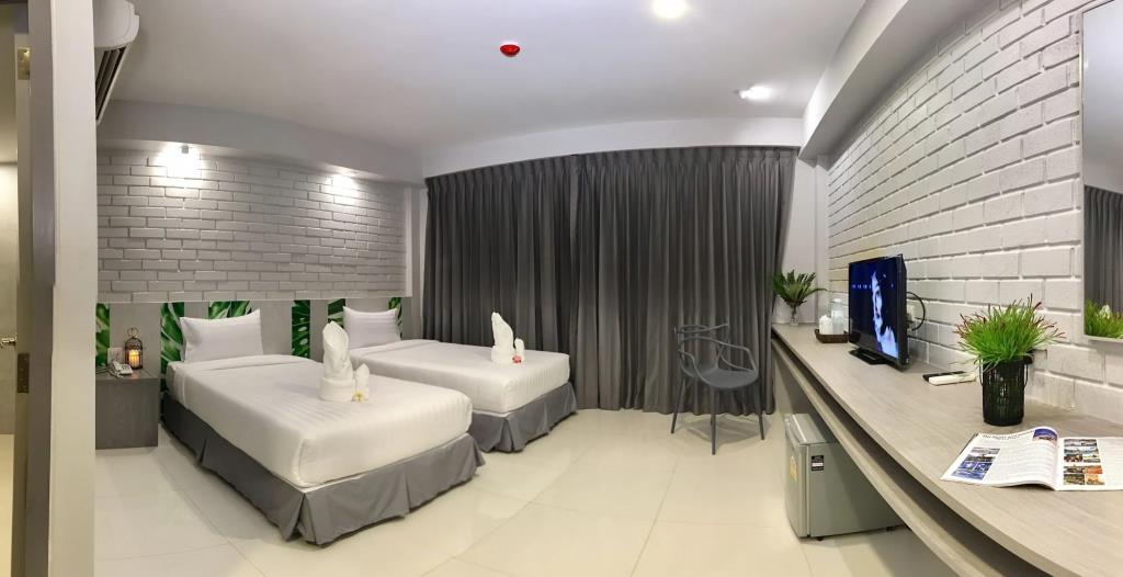 The Pat Hotel 3*