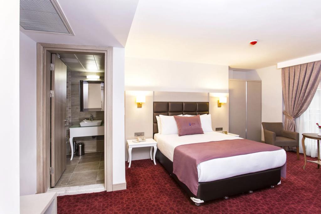 Perla Arya Hotel 0*