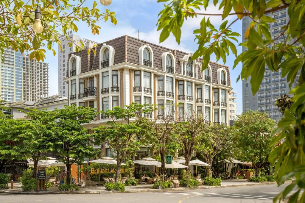 Brilliant Majestic Hotel 3*