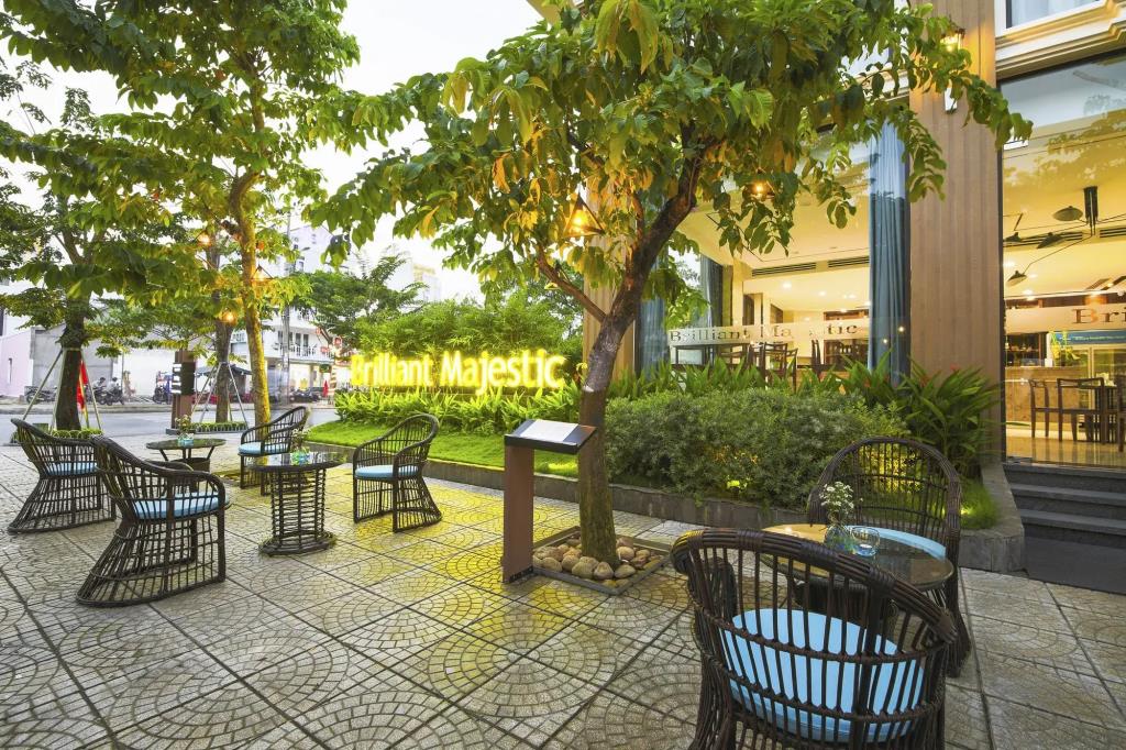 Brilliant Majestic Hotel 3*