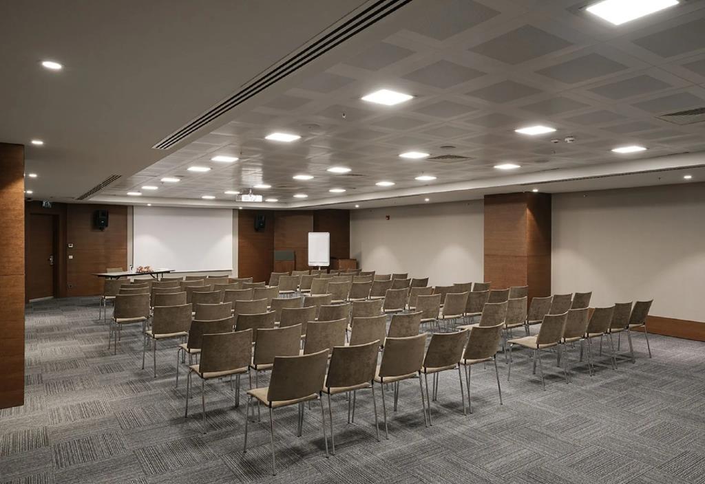 Radisson Blu Hotel Ankara Cankaya 5*