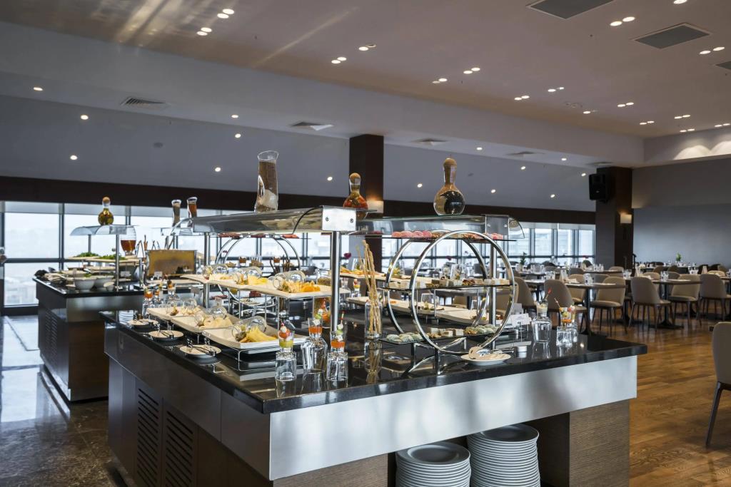 Radisson Blu Hotel Ankara Cankaya 5*
