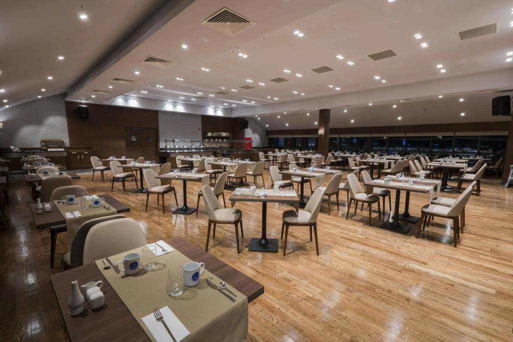 Radisson Blu Hotel Ankara Cankaya 5*