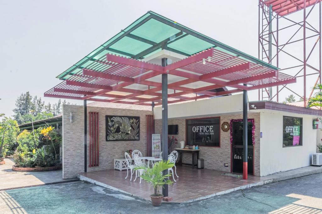 Chaiyo Resort 2*