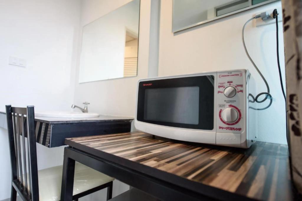 48 Metro Hotel 3*