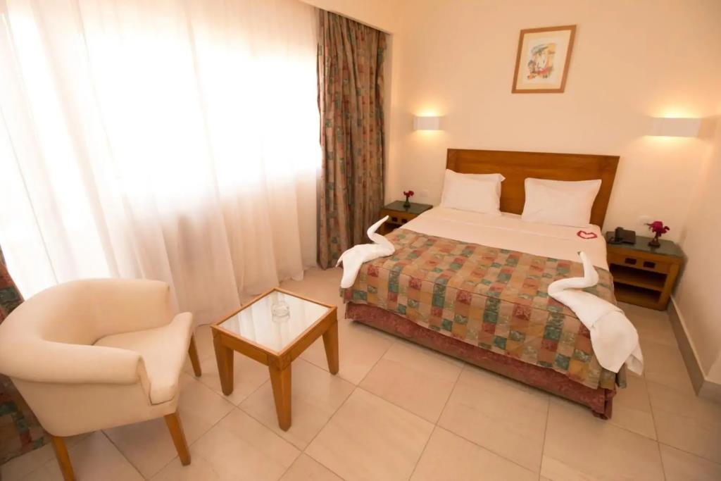 Hapi Hotel 3*
