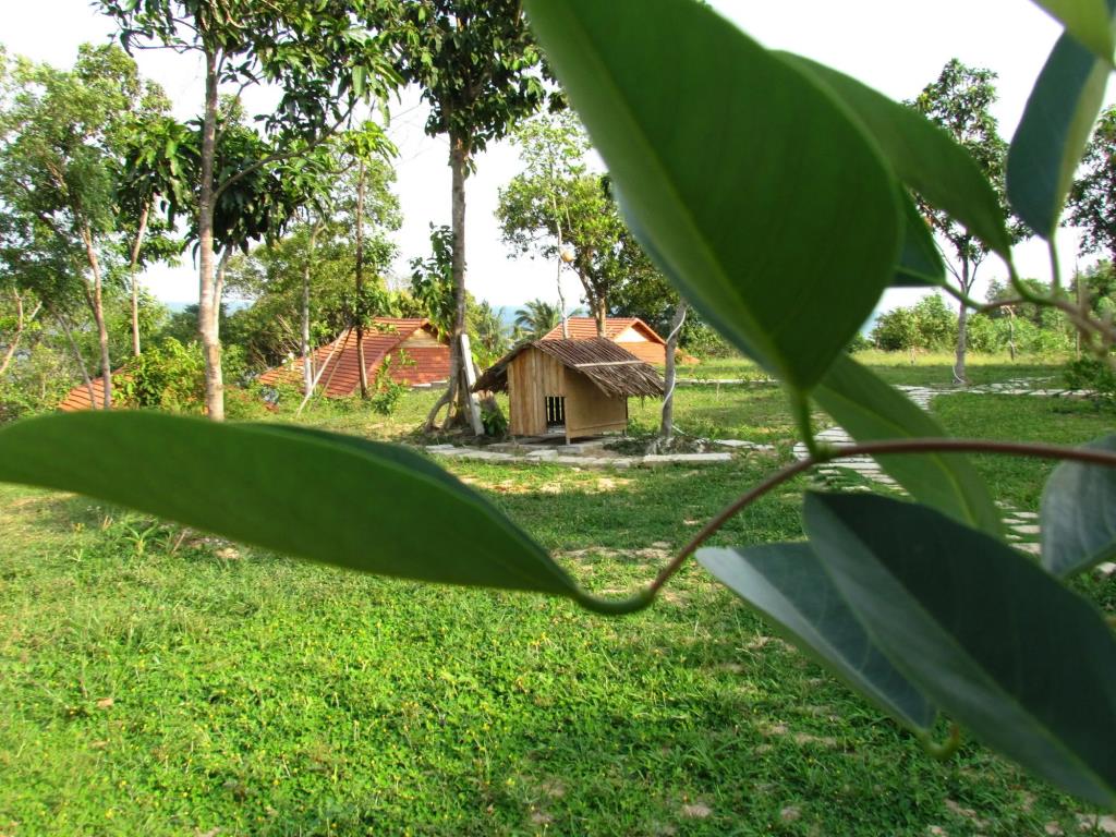Mango Beach Resort 3*