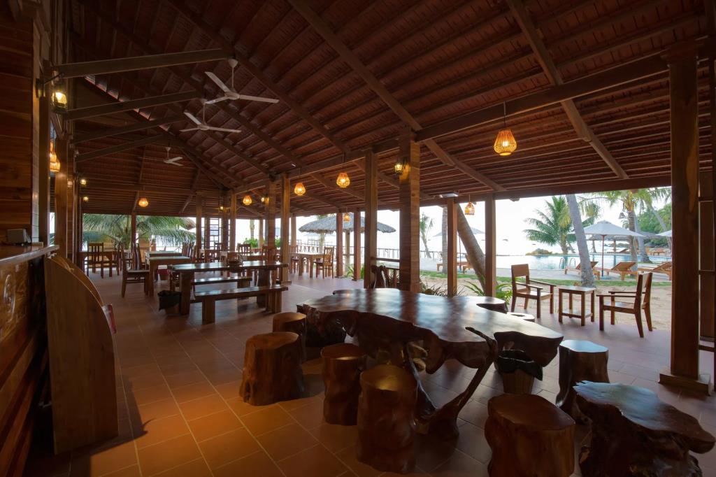 Mango Beach Resort 3*
